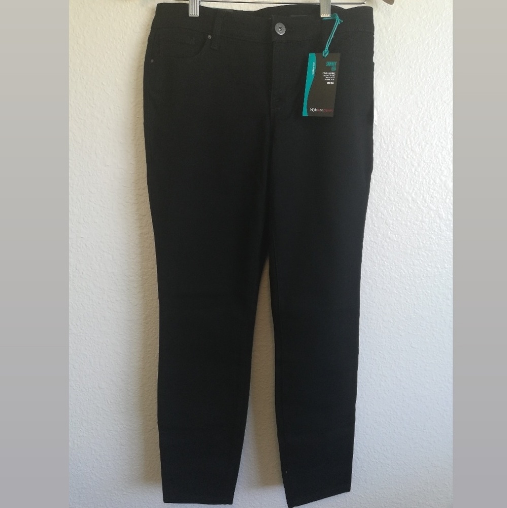 ⬇️ Curvy Fit Skinny Leg Jeans | Dark Blue